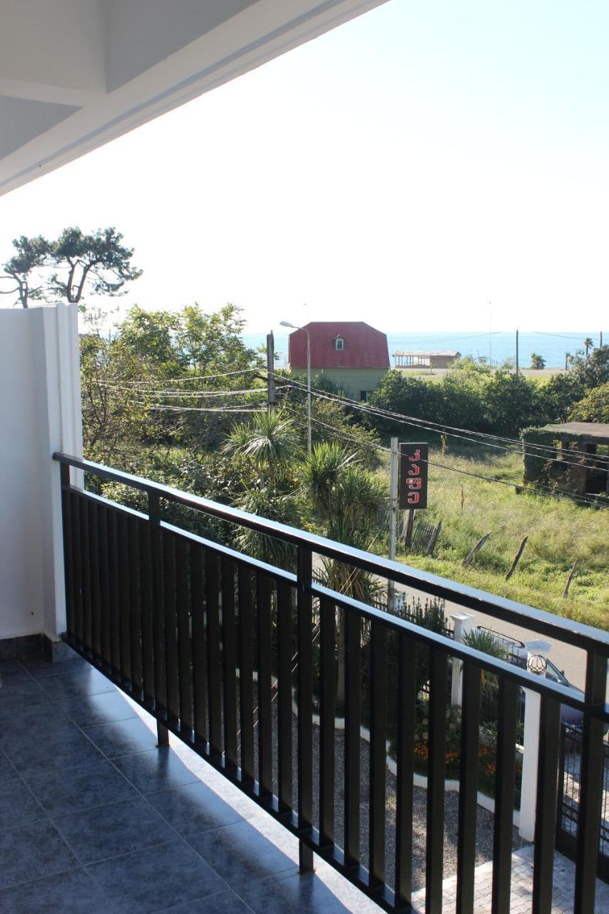 Hotel Captain Gonio Esterno foto